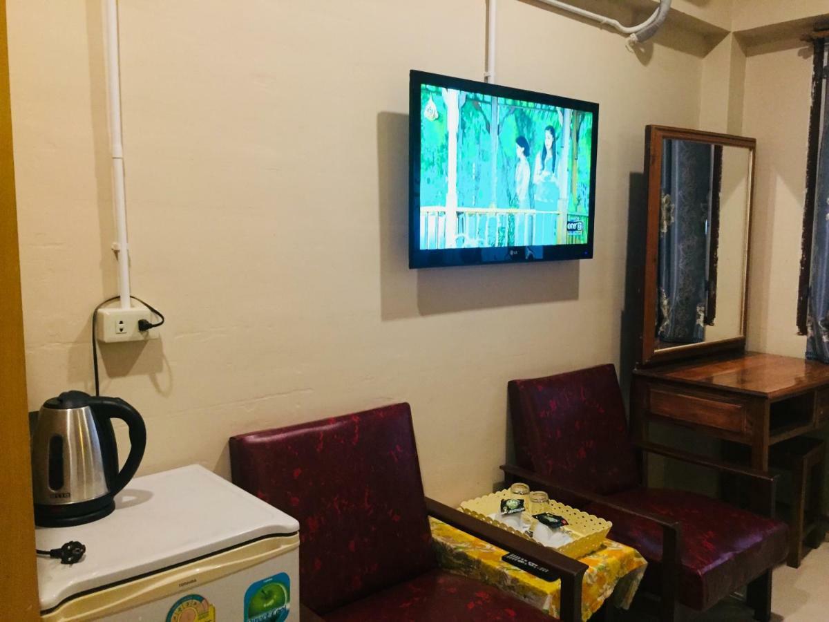 Nett Hotel Lop Buri エクステリア 写真
